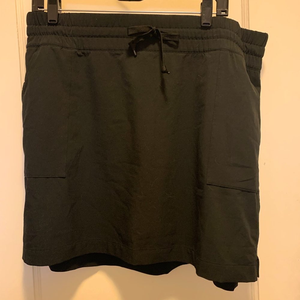 Adidas skirt w pockets